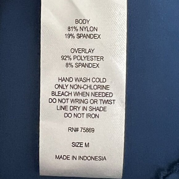 NWT Hula Honey Bikini Bottoms Juniors' Medium Blue Crochet Side Tab Swim Bottoms - Picture 10 of 11